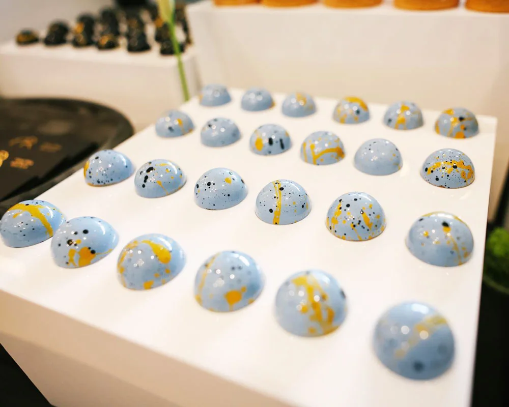 Artisan Chocolates - Gilded Bites - Maria Boura